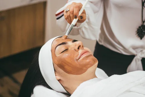 Avaliação facial em consulta